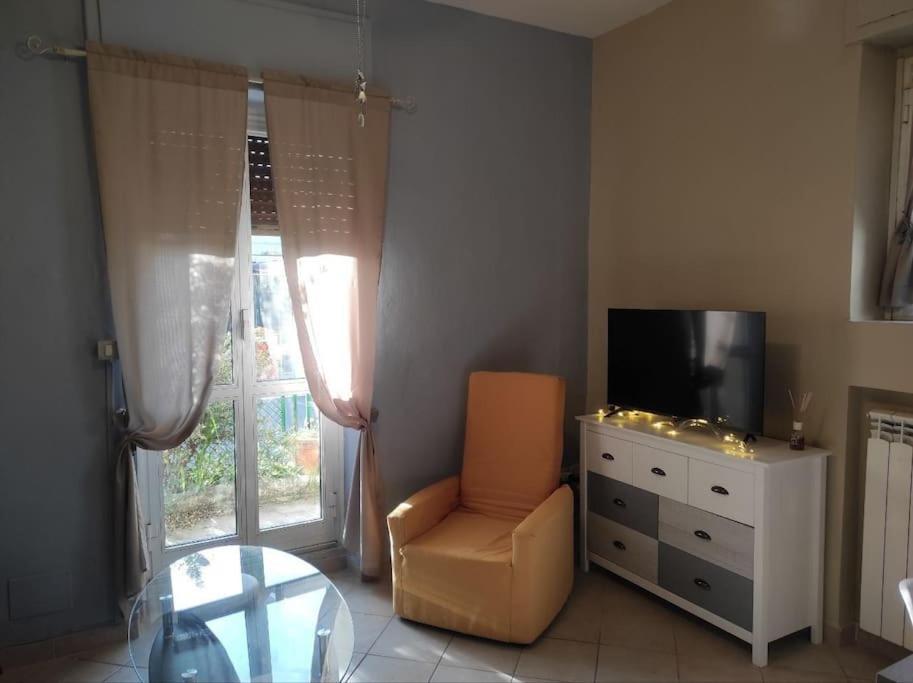 Sweet Lake Suite Arona Esterno foto